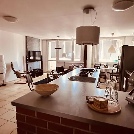 Apartment Apartman Mezonet 5 *